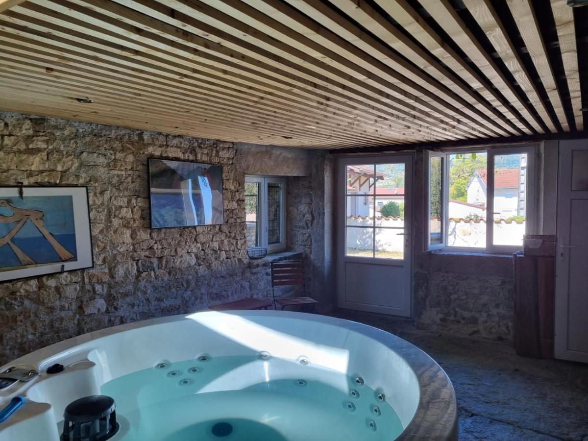 Gite De L'Ancheronne 12 Couchages Spa Lavans-sur-Valouse 외부 사진